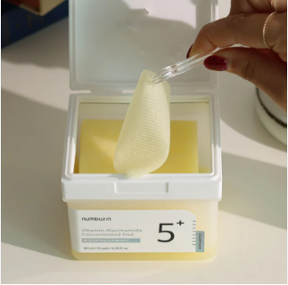 Numbuzin – No.5 Vitamin-Niacinamide Concentrated Pad