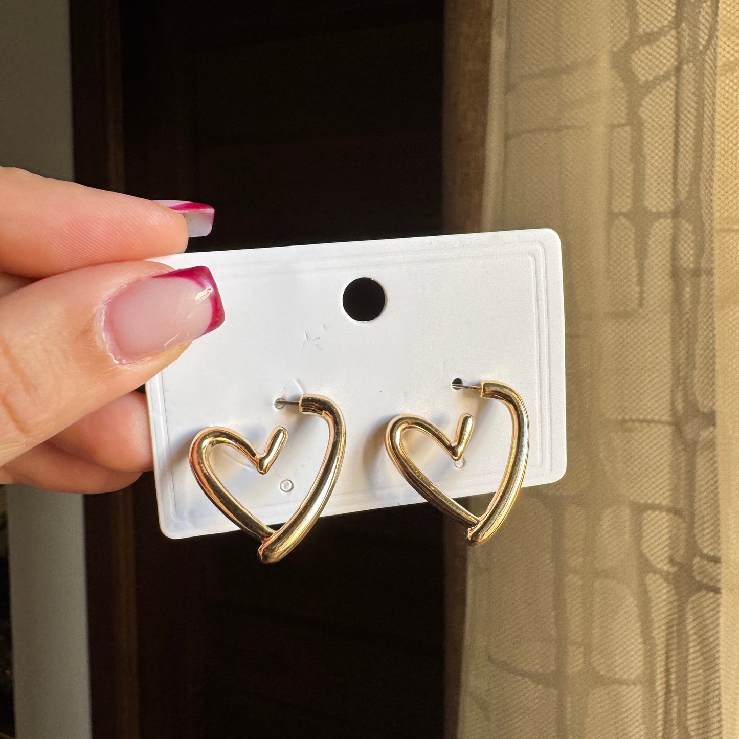 Paire de boucles d'oreilles créoles en forme de cœur